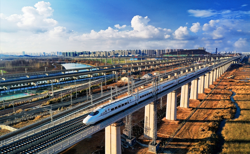 長三角鐵路暑運圓滿收官，發(fā)送旅客近9400萬人次彰顯強大運輸活力